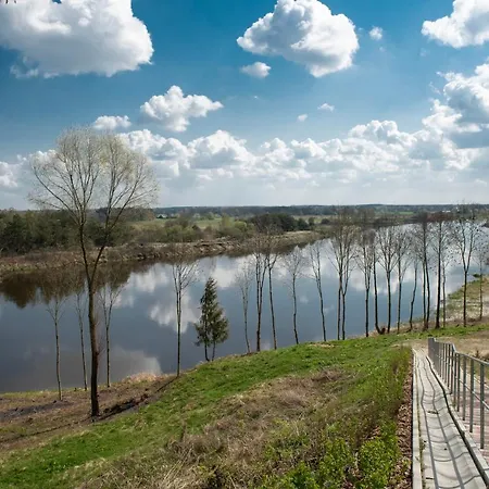 Kraina Bugu - Anielski Dom Z Bezposrednim Zejsciem Do Rzeki Repki