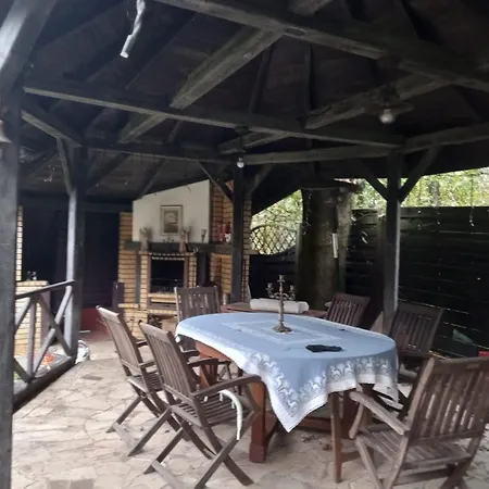 Kraina Bugu - Anielski Dom Z Bezposrednim Zejsciem Do Rzeki *