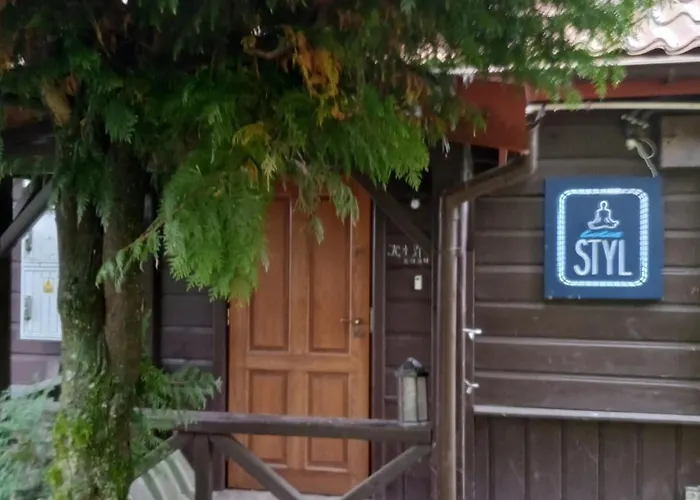 Kraina Bugu - Anielski Dom Z Bezposrednim Zejsciem Do Rzeki * Repki